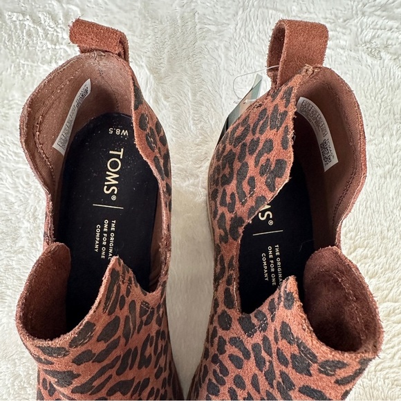 TOMS Kallie Women’s Wedge Booties Dark Ember Leopard Suede Size 8.5 NWT - Picture 7 of 11